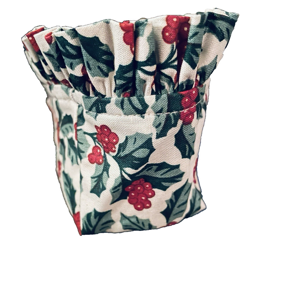 Longaberger Retired basket Liner for A Small Sweet Basil/Oregano Basket Festive